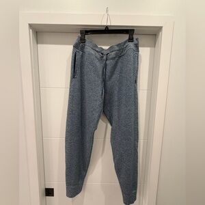 Women’s LULULEMON size 12 joggers NWOT